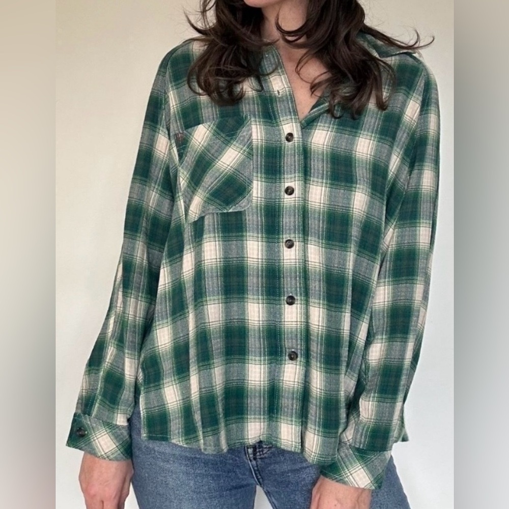 Urban Outfitters BDG Plaid Brendan button down top